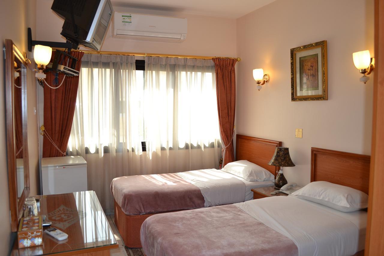 Tara Hotel Llc Дубай Екстер'єр фото